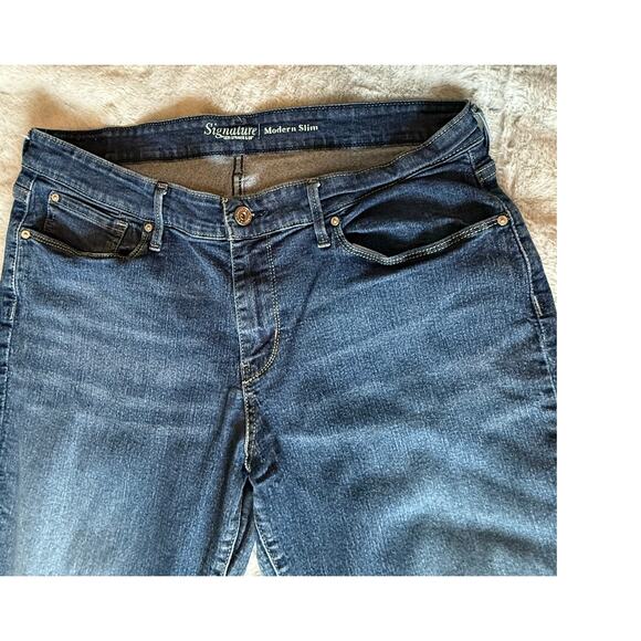 Signature by Levi Strauss Men’s Straight Leg Jeans W34 L32 Dark Wash Denim - Picture 3 of 6